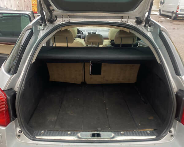 Серый Пежо 407, объемом двигателя 2 л и пробегом 301 тыс. км за 4700 $, фото 20 на Automoto.ua