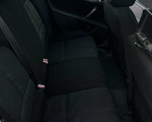 Сірий Пежо 407, об'ємом двигуна 2 л та пробігом 306 тис. км за 3800 $, фото 20 на Automoto.ua