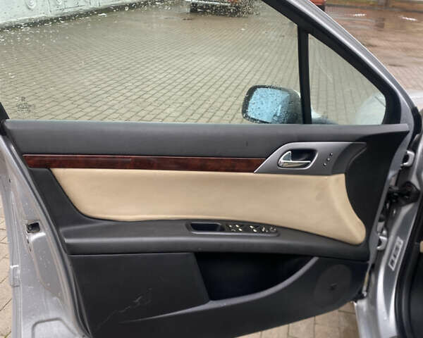Серый Пежо 407, объемом двигателя 2 л и пробегом 301 тыс. км за 4700 $, фото 9 на Automoto.ua