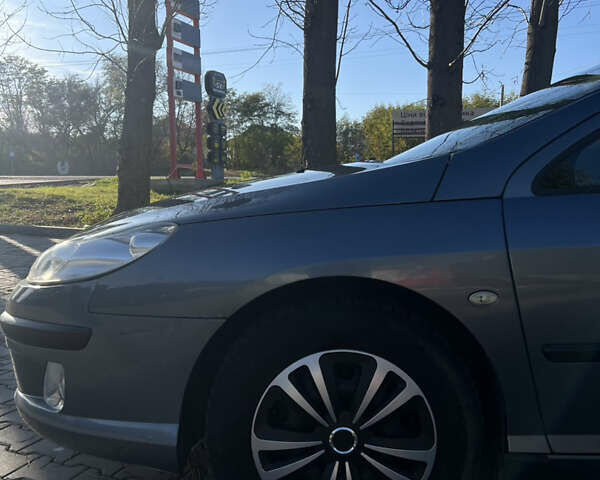 Сірий Пежо 407, об'ємом двигуна 2 л та пробігом 306 тис. км за 3800 $, фото 8 на Automoto.ua