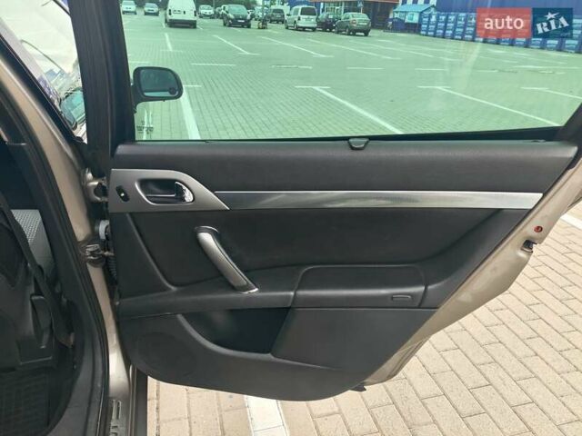 Сірий Пежо 407, об'ємом двигуна 2 л та пробігом 390 тис. км за 5300 $, фото 9 на Automoto.ua