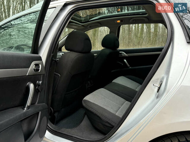 Серый Пежо 407, объемом двигателя 1.56 л и пробегом 299 тыс. км за 3800 $, фото 24 на Automoto.ua