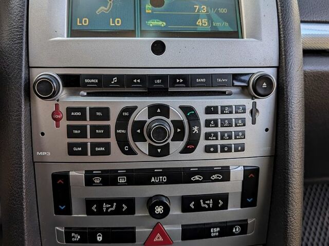 Сірий Пежо 407, об'ємом двигуна 2 л та пробігом 257 тис. км за 4900 $, фото 10 на Automoto.ua