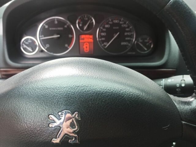 Пежо 407 2007 в Запорожье на Automoto.ua Серый Пежо 407, объемом двигателя 2 л и пробегом 278 тыс. км за 4450 $, фото 2 на Automoto.ua