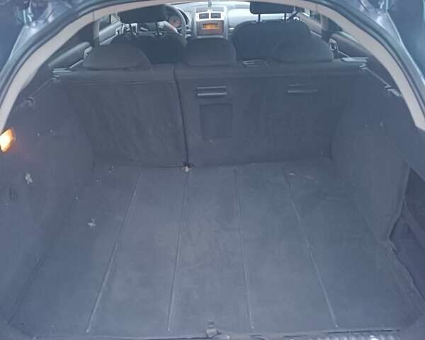 Серый Пежо 407, объемом двигателя 2 л и пробегом 220 тыс. км за 2950 $, фото 10 на Automoto.ua