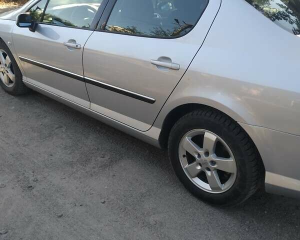 Сірий Пежо 407, об'ємом двигуна 1.56 л та пробігом 235 тис. км за 3500 $, фото 10 на Automoto.ua