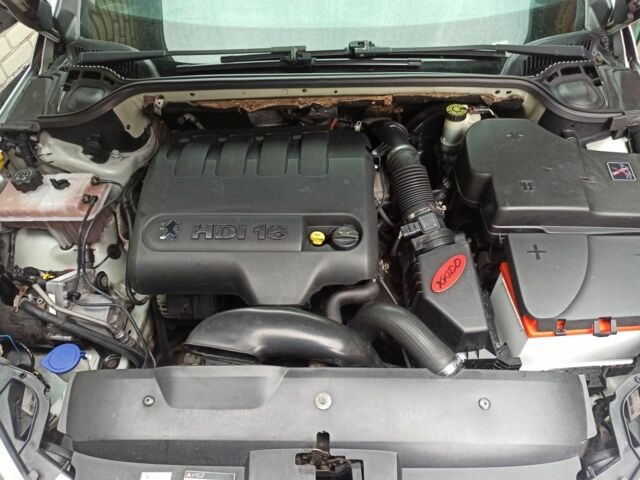 Пежо 407 2007 в Запорожье на Automoto.ua Серый Пежо 407, объемом двигателя 2 л и пробегом 278 тыс. км за 4450 $, фото 4 на Automoto.ua