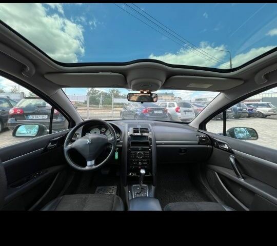 Серый Пежо 407, объемом двигателя 0 л и пробегом 317 тыс. км за 3900 $, фото 4 на Automoto.ua