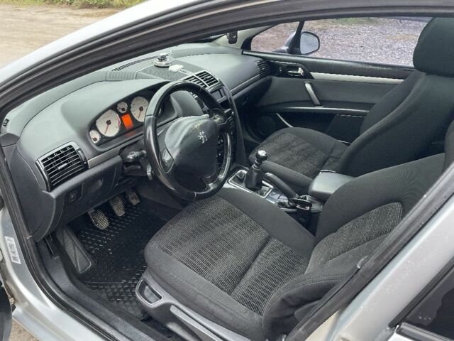 Серый Пежо 407, объемом двигателя 2 л и пробегом 317 тыс. км за 6500 $, фото 6 на Automoto.ua