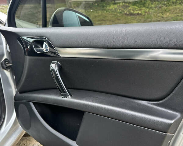 Сірий Пежо 407, об'ємом двигуна 2 л та пробігом 280 тис. км за 6500 $, фото 11 на Automoto.ua