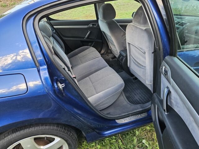 Синий Пежо 407, объемом двигателя 1.6 л и пробегом 300 тыс. км за 2000 $, фото 15 на Automoto.ua