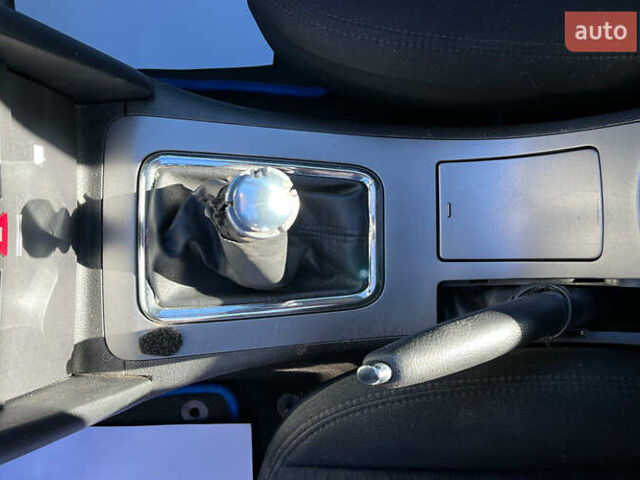 Синий Пежо 407, объемом двигателя 2 л и пробегом 255 тыс. км за 5200 $, фото 13 на Automoto.ua