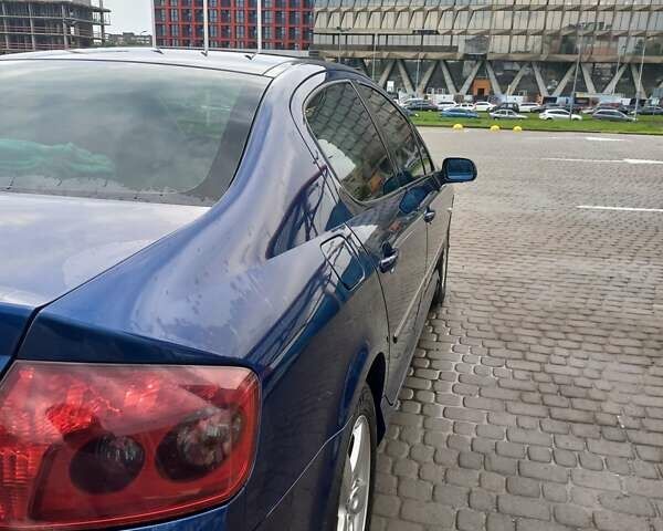 Синий Пежо 407, объемом двигателя 1.6 л и пробегом 230 тыс. км за 5800 $, фото 1 на Automoto.ua