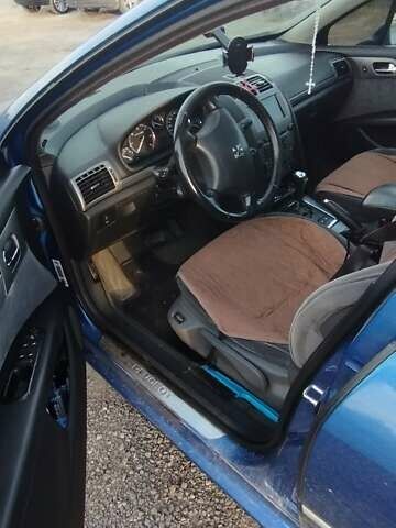 Синий Пежо 407, объемом двигателя 1.99 л и пробегом 515 тыс. км за 3500 $, фото 2 на Automoto.ua