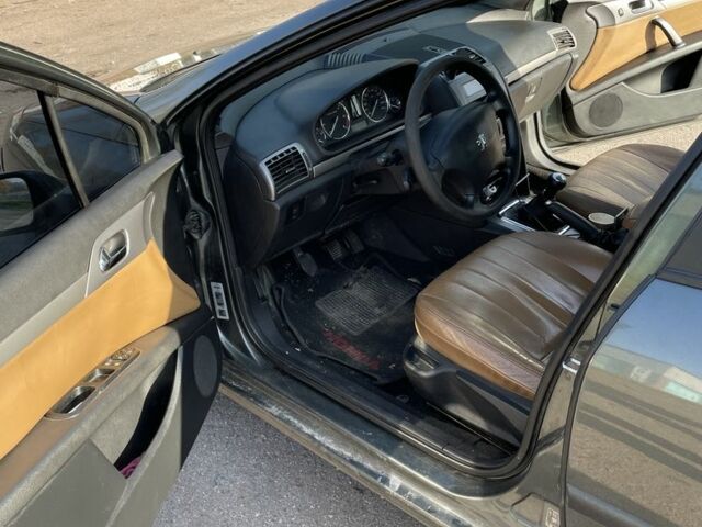 Зелений Пежо 407, об'ємом двигуна 1.6 л та пробігом 300 тис. км за 2300 $, фото 5 на Automoto.ua