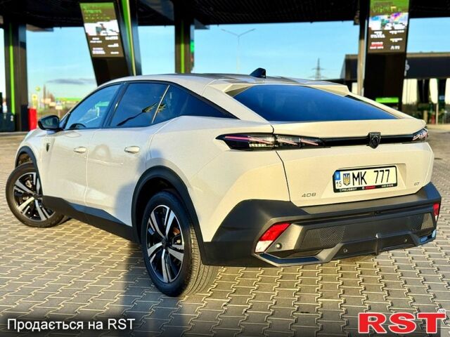 Белый Пежо 408, объемом двигателя 1.6 л и пробегом 35 тыс. км за 28999 $, фото 2 на Automoto.ua