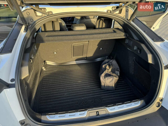 Белый Пежо 408, объемом двигателя 1.6 л и пробегом 35 тыс. км за 28999 $, фото 48 на Automoto.ua