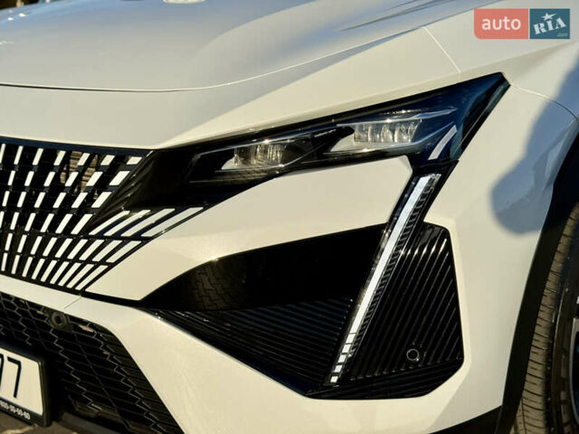 Белый Пежо 408, объемом двигателя 1.6 л и пробегом 35 тыс. км за 28999 $, фото 7 на Automoto.ua