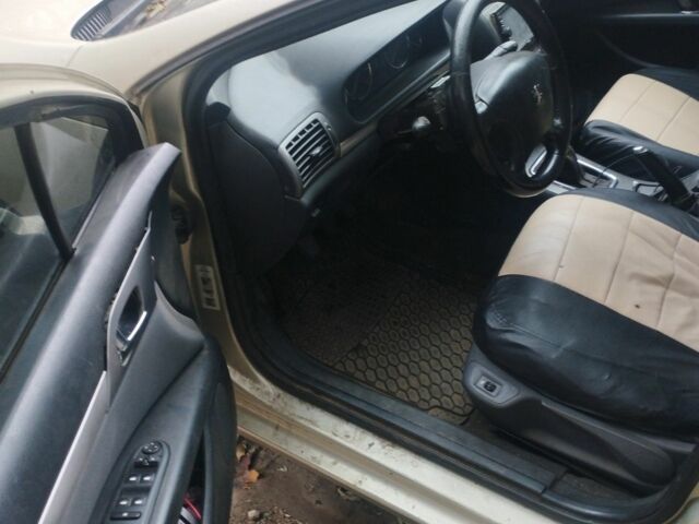 Бежевий Пежо 408, об'ємом двигуна 1.7 л та пробігом 24 тис. км за 2600 $, фото 3 на Automoto.ua