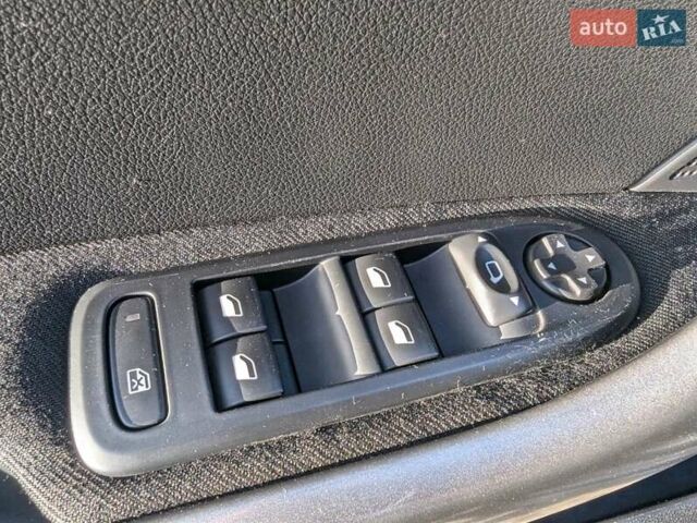 Чорний Пежо 408, об'ємом двигуна 1.56 л та пробігом 81 тис. км за 9500 $, фото 32 на Automoto.ua