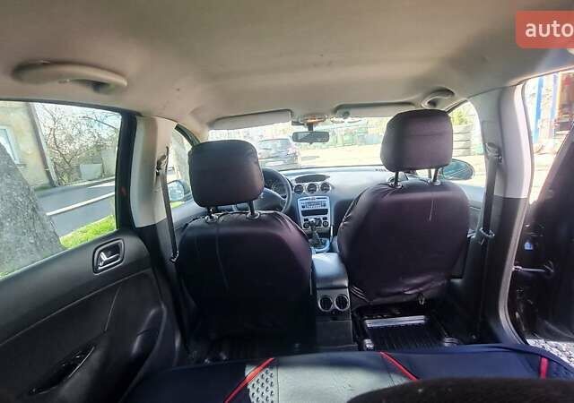 Пежо 408 2013 в Львове на Automoto.ua Черный Пежо 408, объемом двигателя 1.56 л и пробегом 309 тыс. км за 5550 $, фото 1 на Automoto.ua