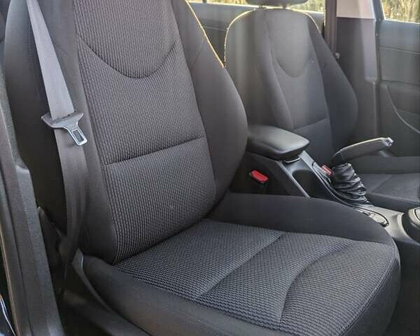Чорний Пежо 408, об'ємом двигуна 1.56 л та пробігом 81 тис. км за 9500 $, фото 28 на Automoto.ua