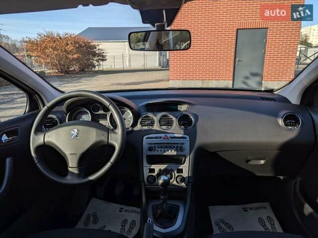 Чорний Пежо 408, об'ємом двигуна 1.56 л та пробігом 81 тис. км за 9500 $, фото 30 на Automoto.ua