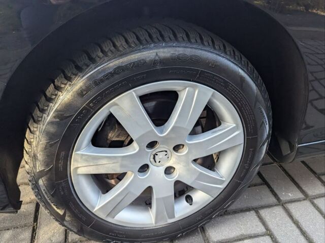 Черный Пежо 408, объемом двигателя 1.6 л и пробегом 81 тыс. км за 9500 $, фото 6 на Automoto.ua