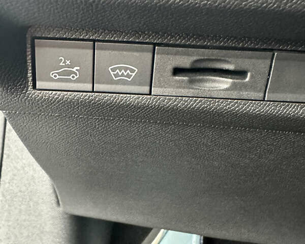 Пежо 408, объемом двигателя 1.6 л и пробегом 30 тыс. км за 28600 $, фото 29 на Automoto.ua