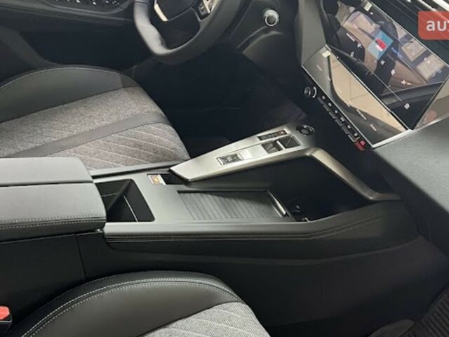 Пежо 408 2025 в Киеве на Automoto.ua Пежо 408, объемом двигателя 1.6 л и пробегом 0 тыс. км за 32412 $, фото 20 на Automoto.ua