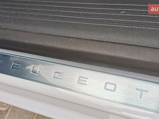 Пежо 408, объемом двигателя 1.6 л и пробегом 0 тыс. км за 34770 $, фото 26 на Automoto.ua