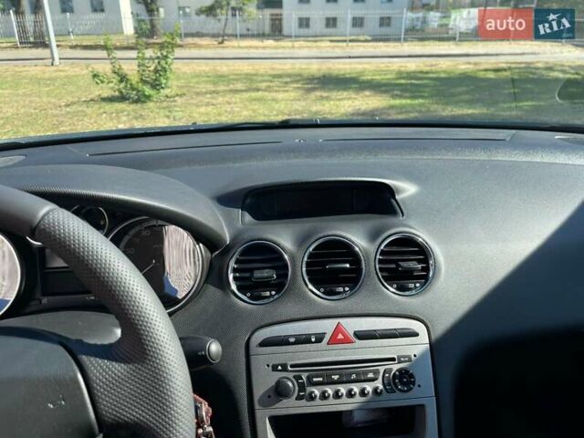 Серый Пежо 408, объемом двигателя 1.6 л и пробегом 172 тыс. км за 6500 $, фото 9 на Automoto.ua