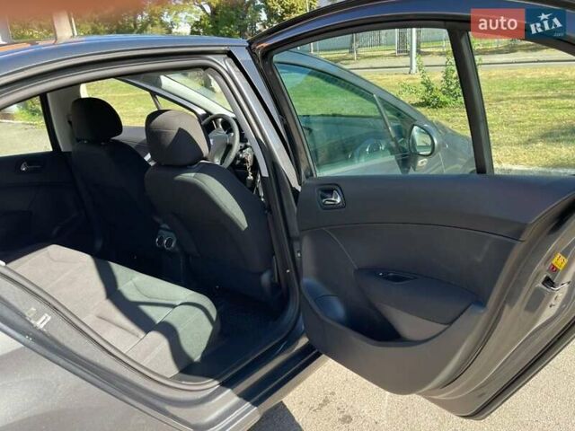 Серый Пежо 408, объемом двигателя 1.6 л и пробегом 172 тыс. км за 6500 $, фото 11 на Automoto.ua