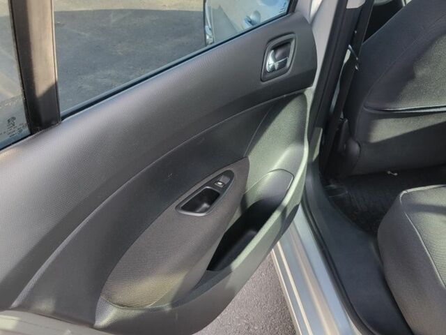 Сірий Пежо 408, об'ємом двигуна 1.6 л та пробігом 154 тис. км за 6800 $, фото 3 на Automoto.ua