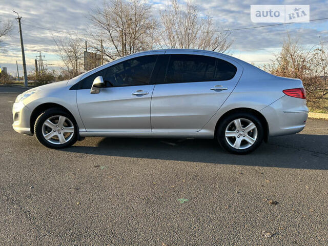 Сірий Пежо 408, об'ємом двигуна 1.56 л та пробігом 202 тис. км за 7800 $, фото 5 на Automoto.ua