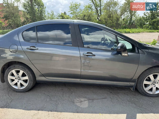 Сірий Пежо 408, об'ємом двигуна 1.56 л та пробігом 175 тис. км за 7000 $, фото 3 на Automoto.ua