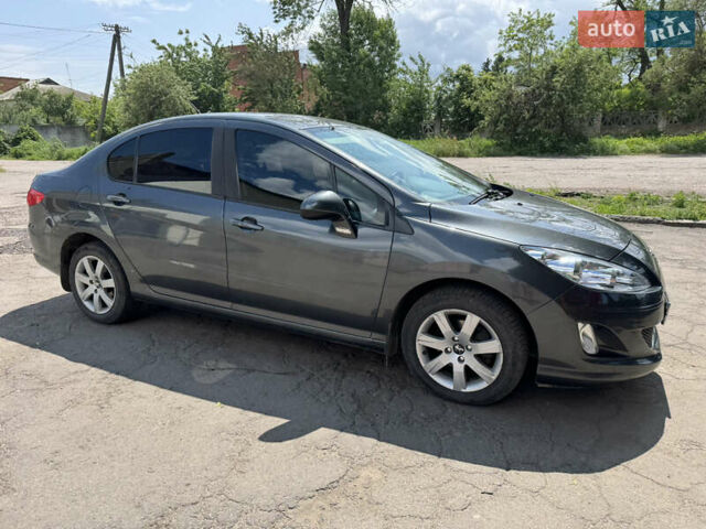 Сірий Пежо 408, об'ємом двигуна 1.56 л та пробігом 175 тис. км за 7000 $, фото 2 на Automoto.ua