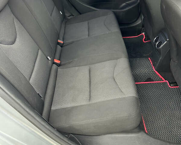 Серый Пежо 408, объемом двигателя 1.56 л и пробегом 240 тыс. км за 6900 $, фото 32 на Automoto.ua