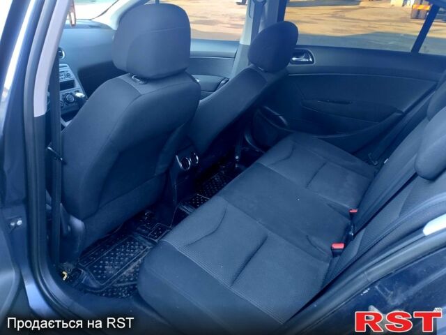 Синій Пежо 408, об'ємом двигуна 1.6 л та пробігом 280 тис. км за 6500 $, фото 6 на Automoto.ua