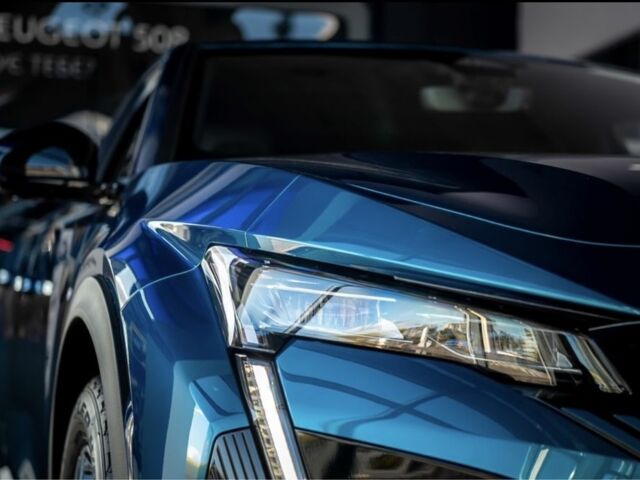 Синий Пежо 408, объемом двигателя 1.6 л и пробегом 21 тыс. км за 31000 $, фото 4 на Automoto.ua