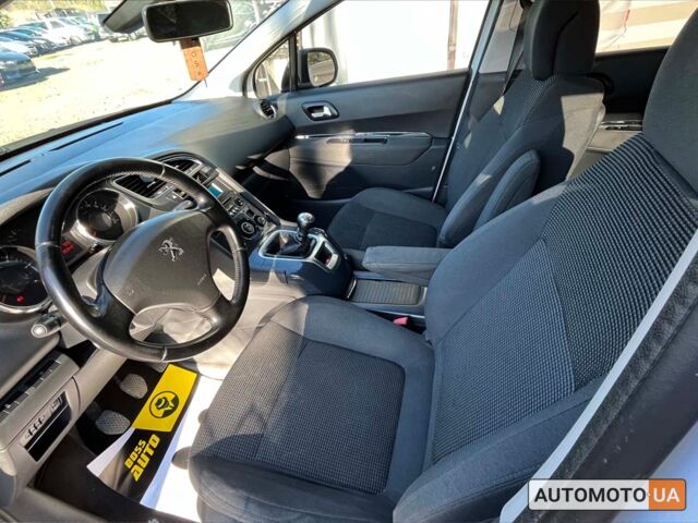 Білий Пежо 5008, об'ємом двигуна 1.6 л та пробігом 203 тис. км за 10700 $, фото 11 на Automoto.ua