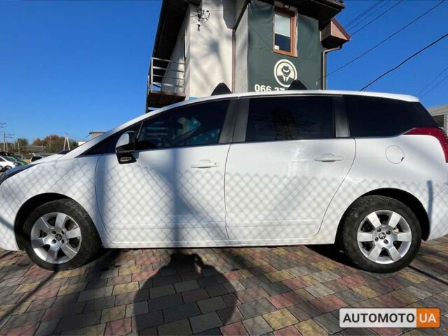 Білий Пежо 5008, об'ємом двигуна 1.6 л та пробігом 203 тис. км за 10700 $, фото 3 на Automoto.ua