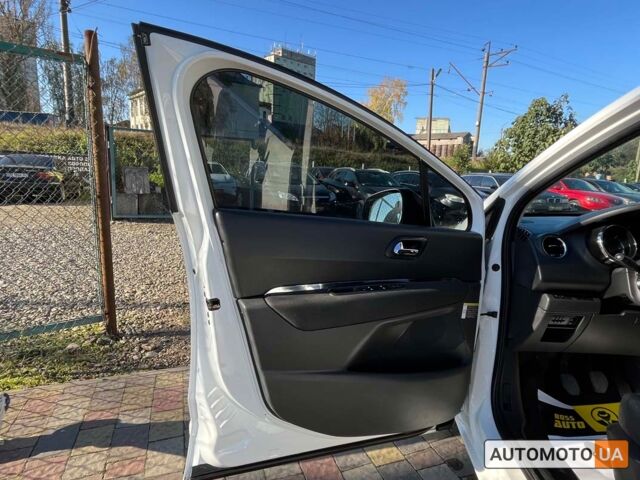 Білий Пежо 5008, об'ємом двигуна 1.6 л та пробігом 203 тис. км за 10700 $, фото 9 на Automoto.ua