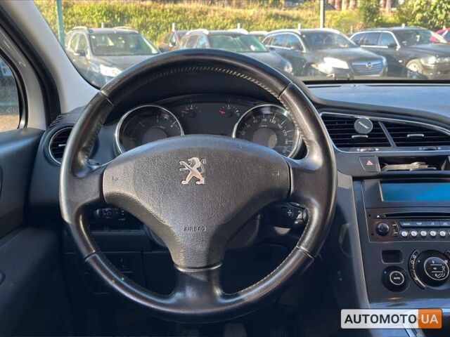 Білий Пежо 5008, об'ємом двигуна 1.6 л та пробігом 203 тис. км за 10700 $, фото 21 на Automoto.ua