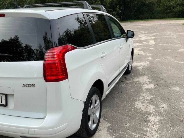 Білий Пежо 5008, об'ємом двигуна 1.6 л та пробігом 270 тис. км за 7900 $, фото 11 на Automoto.ua