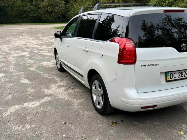 Білий Пежо 5008, об'ємом двигуна 1.6 л та пробігом 270 тис. км за 7900 $, фото 1 на Automoto.ua