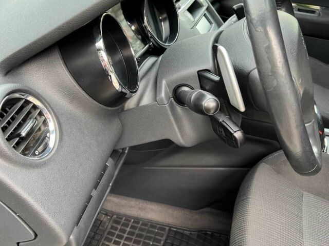 Білий Пежо 5008, об'ємом двигуна 1.6 л та пробігом 270 тис. км за 7900 $, фото 14 на Automoto.ua