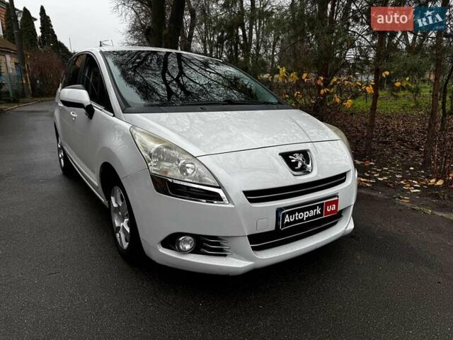 Белый Пежо 5008, объемом двигателя 1.6 л и пробегом 272 тыс. км за 8490 $, фото 3 на Automoto.ua