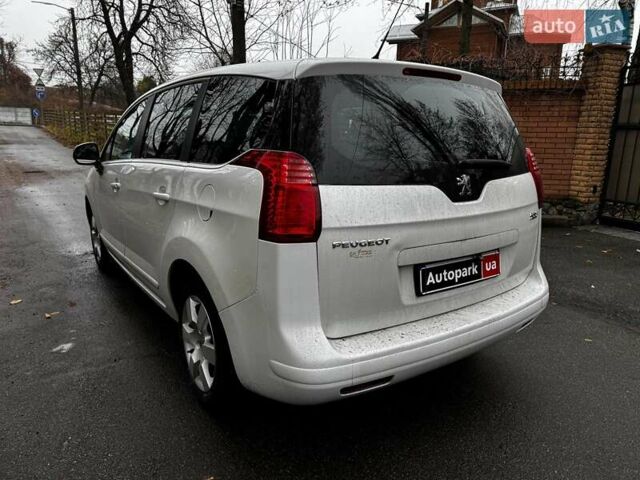 Белый Пежо 5008, объемом двигателя 1.6 л и пробегом 272 тыс. км за 8490 $, фото 7 на Automoto.ua
