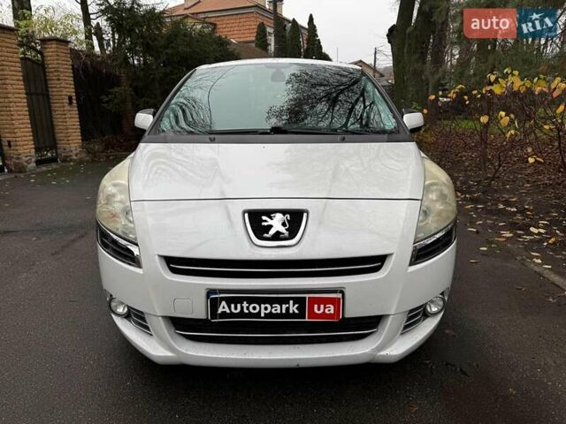 Белый Пежо 5008, объемом двигателя 1.6 л и пробегом 272 тыс. км за 8490 $, фото 1 на Automoto.ua